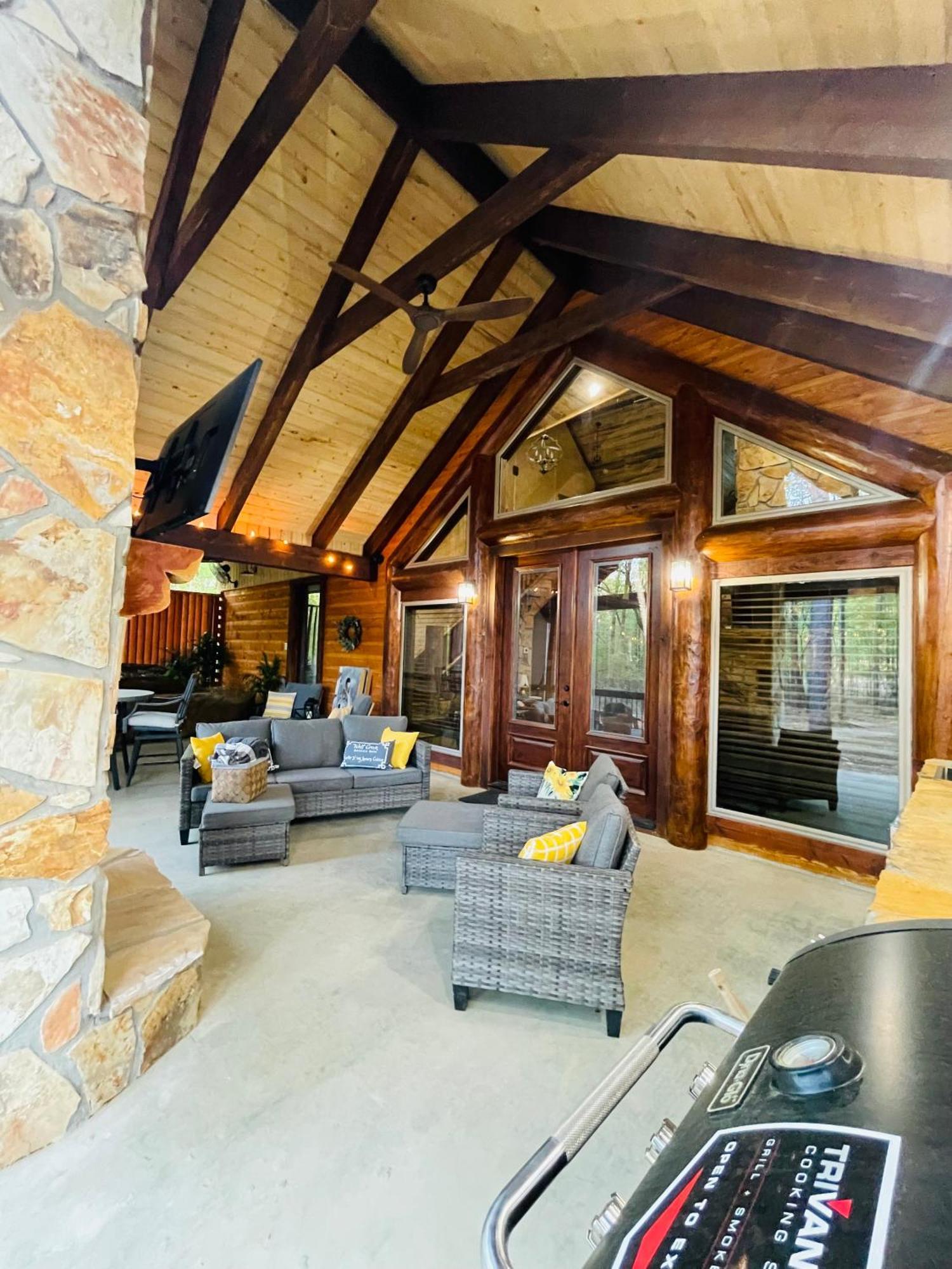 Wolf Creek Luxury Cabin Брокен-Боу Экстерьер фото