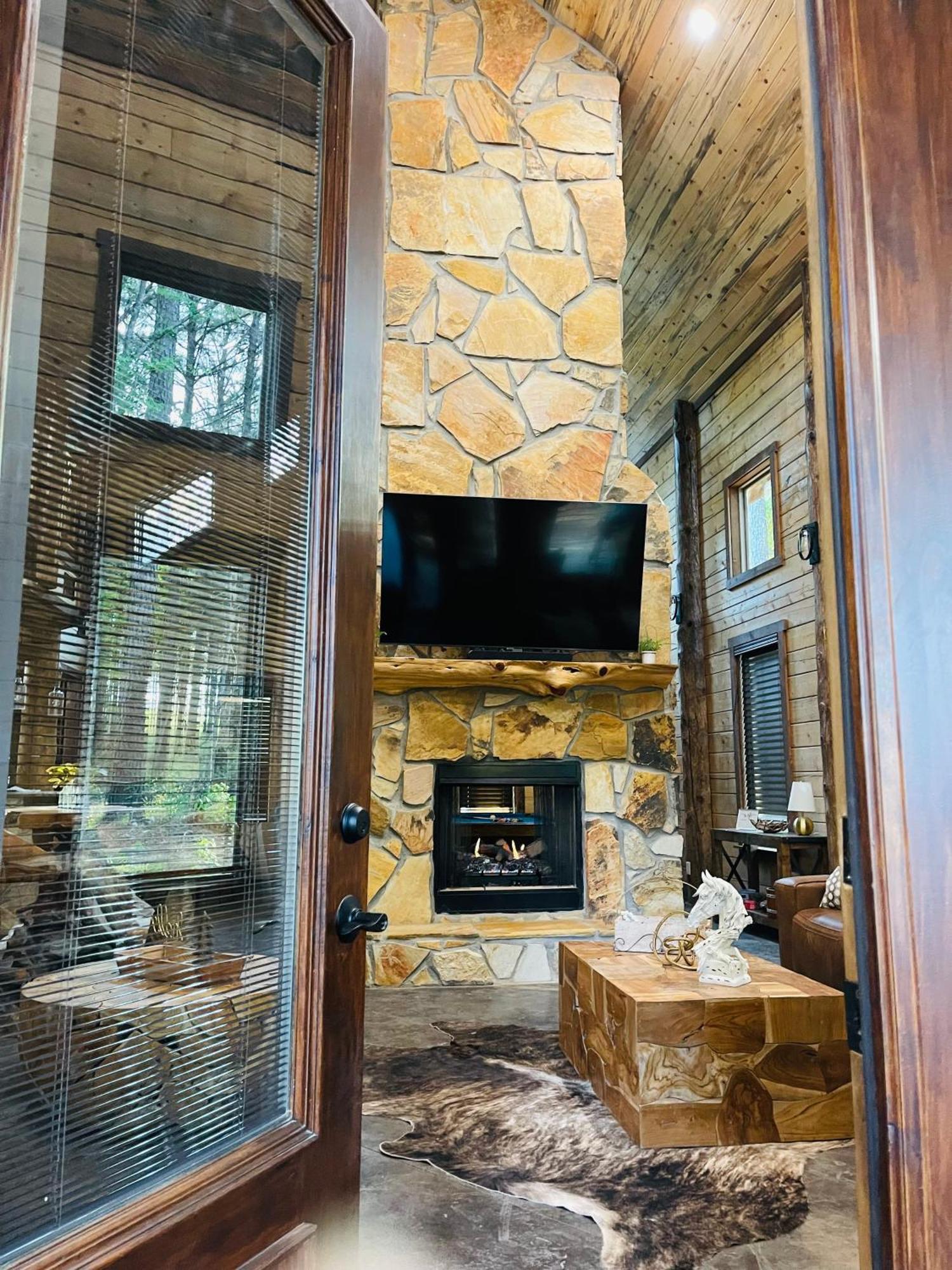 Wolf Creek Luxury Cabin Брокен-Боу Экстерьер фото